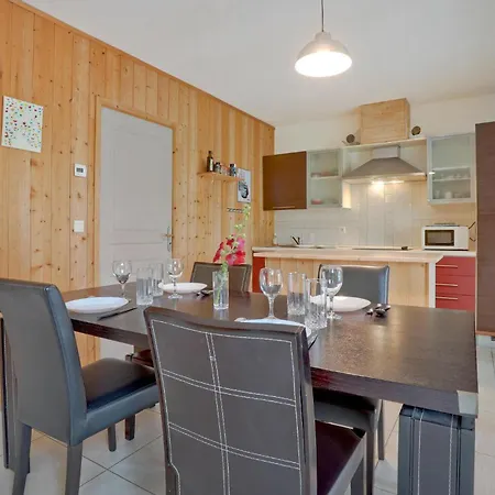 2 Bedroom Front In Feriehus *